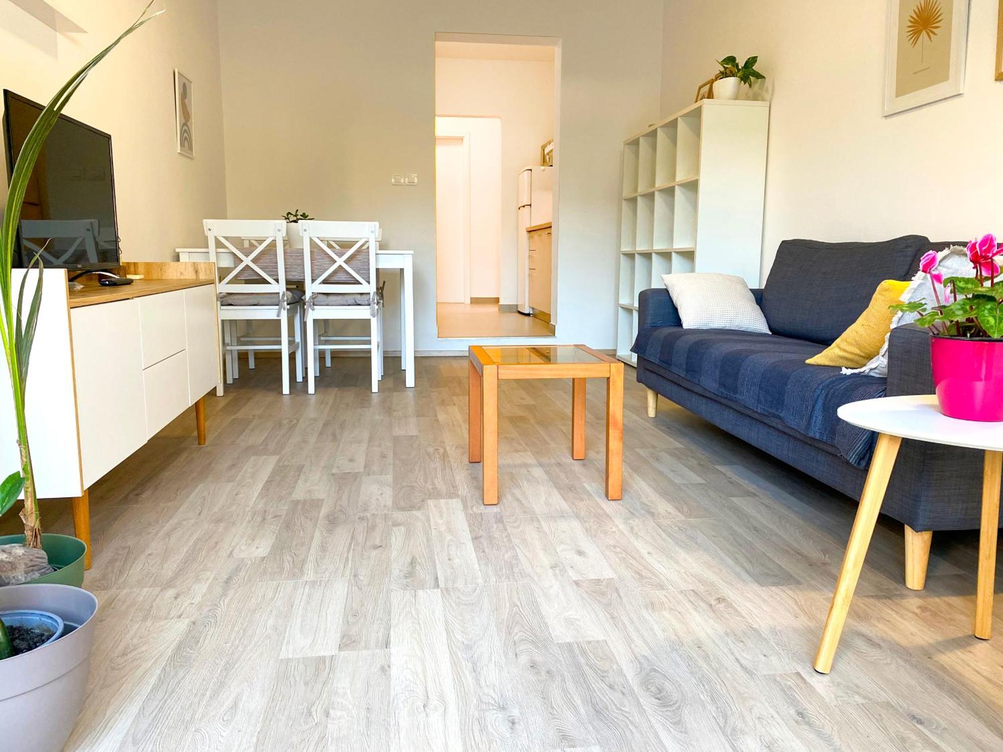 Apartments Tena With Private Parking Póla Kültér fotó